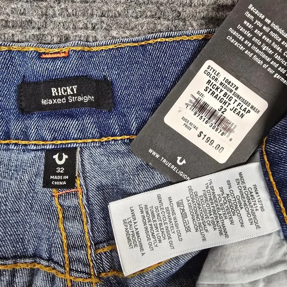 True Religion Ricky Big T Jeans Mens 32x34 Medium Wash Relaxed Straight Flap NWT